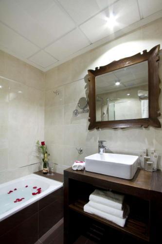 Moon Dreams Torremolinos - Adults Recommended Otel Oda fotoğraf