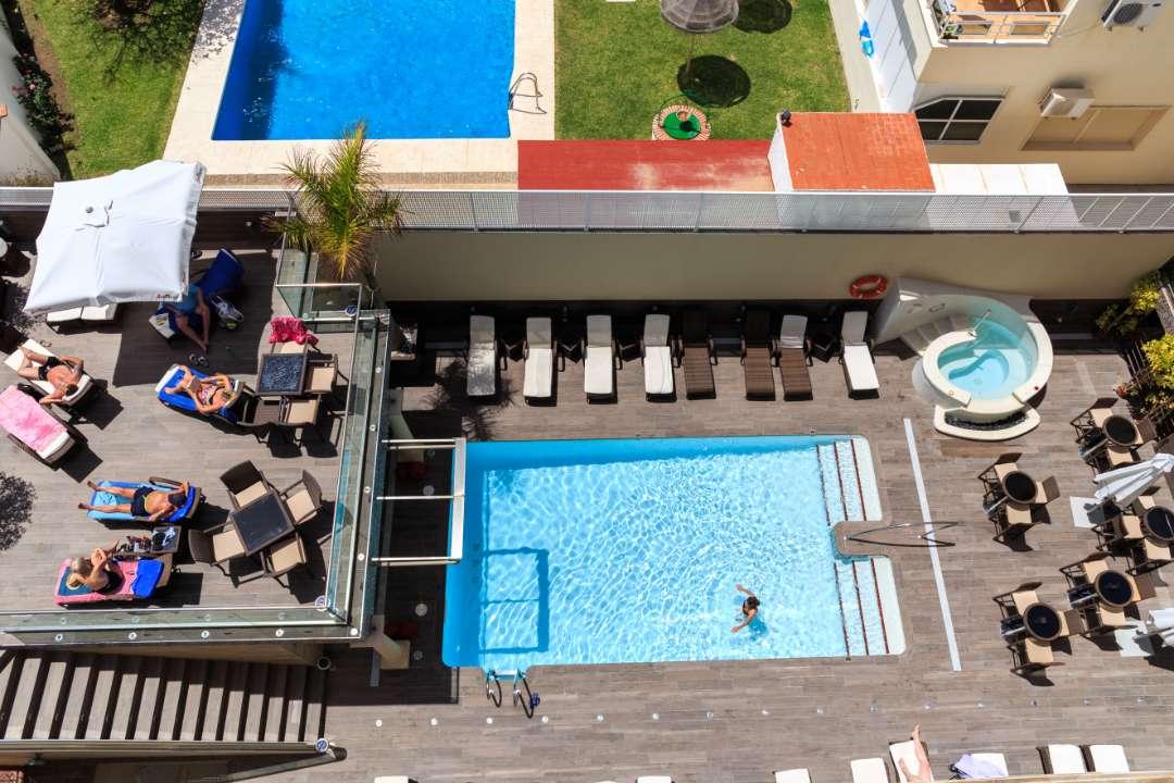 Moon Dreams Torremolinos - Adults Recommended Otel Dış mekan fotoğraf